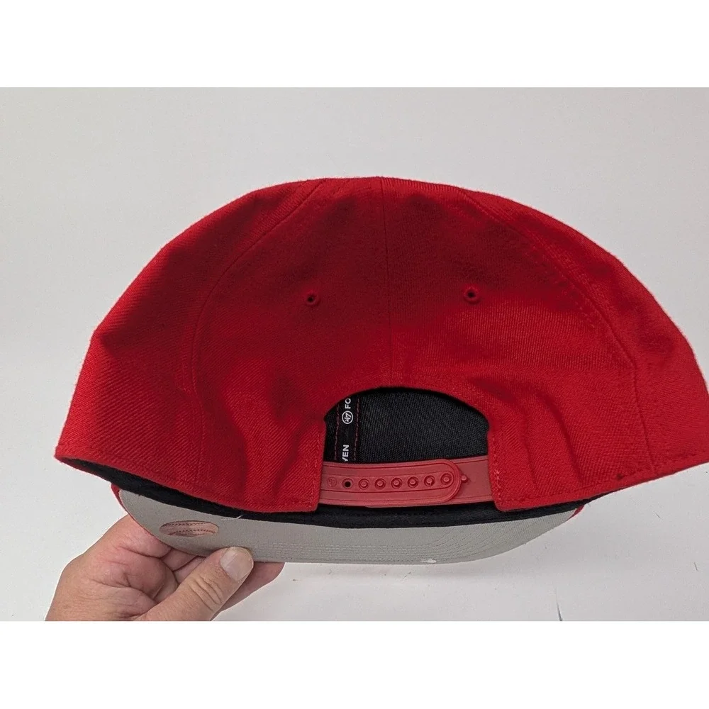 Philadelphia Phillies Hat Cap Snap Back Mens One Size Red MLB Baseball '47